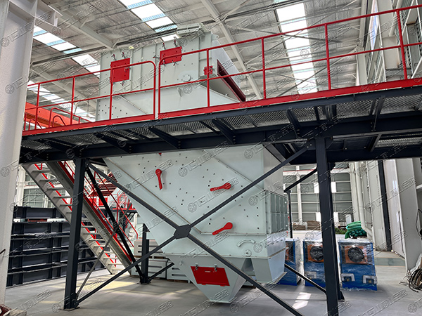 高頻篩，細物料篩分專家，效率高還不堵孔